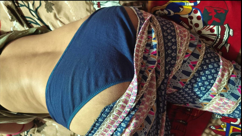 Queenrima: Bhabhi desi masukkan baigan besar pada pepek berkongkek xxx viral...