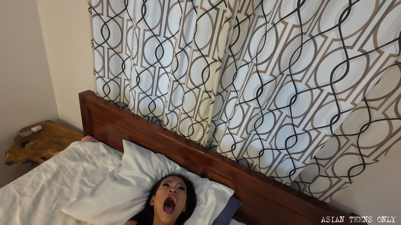 MaikaMann: Đừng xuất tinh vào kính mắt xinh đẹp của tôi, hãy để...