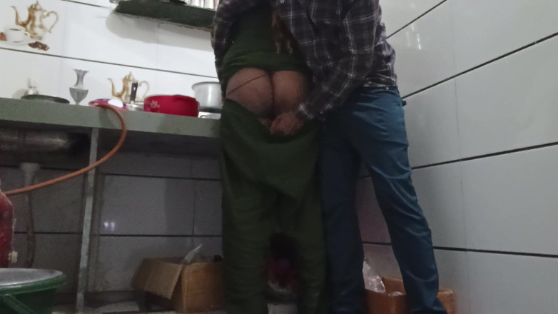 Bhabhi UP: Bihar volá po švagrové.