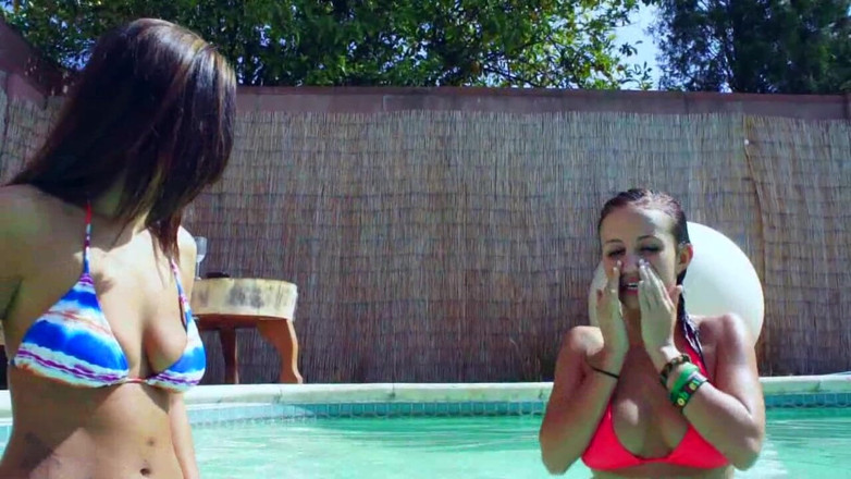 Lesbian Illusion: Lesbian sex in swimming pool....