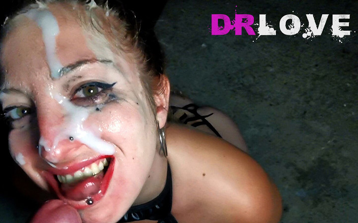 Dr Love: Venom Evil dostává koupel chcaní a mrdky