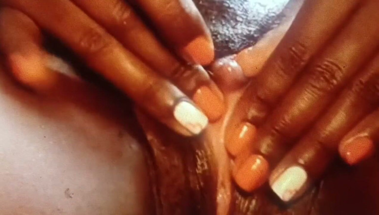 BRNDPO: Very Hot Burundian Girl Masturbated