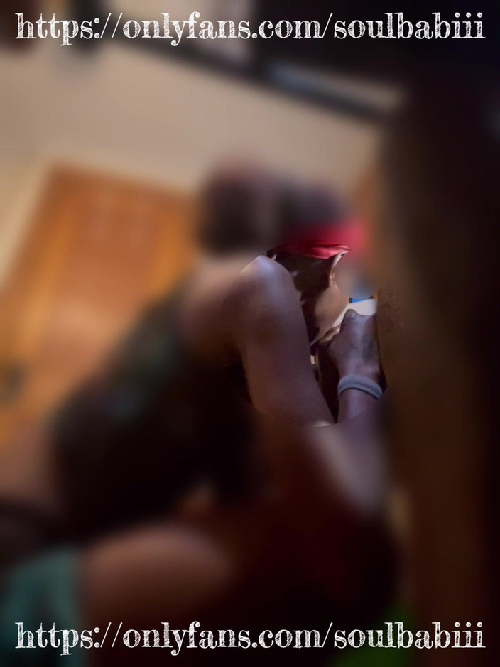 Soulbabii: Vắt sữa hàng đầu cho con cu của anh ấy