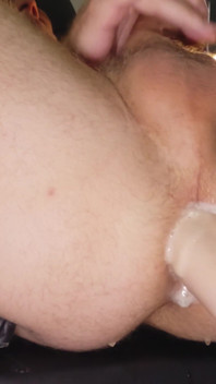 Dominatrix Causes Extreme Rosebud and Fat Ass Lips