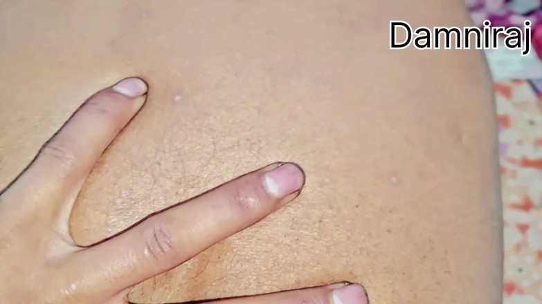 Damniraj: 第一次把这么大的鸡巴插进我的菊花真是太有趣了