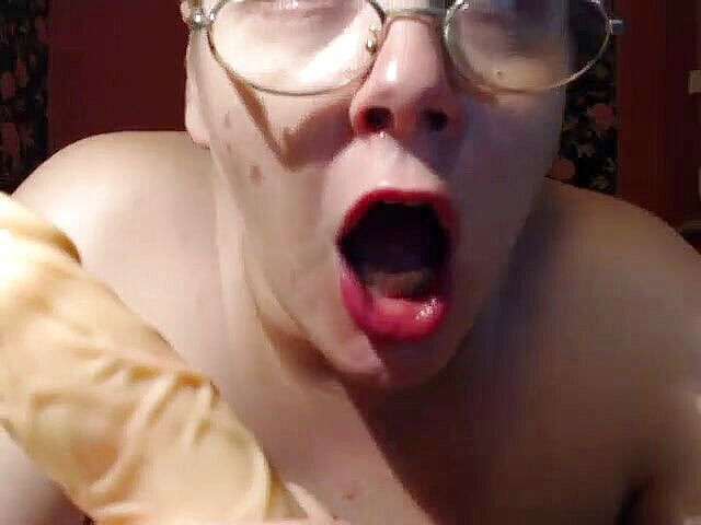 Putarankahotmilf: Đụ ba con cu giả tôn sùng