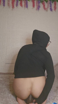 Sucking My Feet and Anal Dildo Mia Niqab