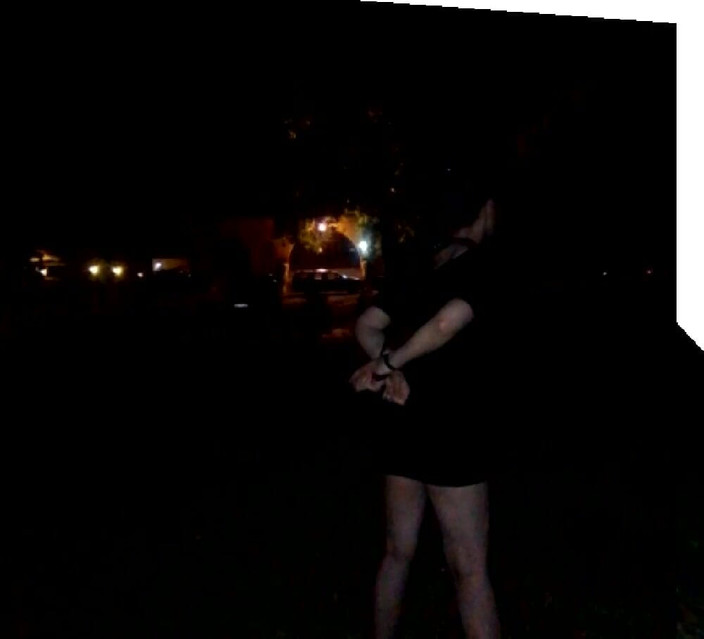 Dominatrix Redsonyja: Pro toho, kdo čeká na paní v Handcops