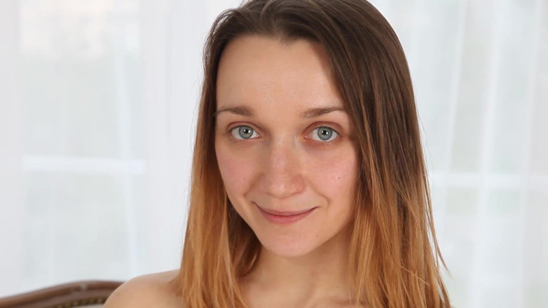 European Classics: Yulias flexible neckerei
