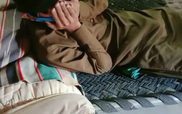 Desiboy gay: Pakistański seks pełny pokój seks gorący chłopak pełny gej ręczna...