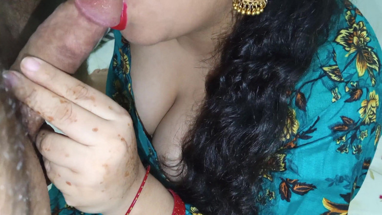 RedQueenRQ: Desi Old Sasur and Young Bahu Secret Relationship