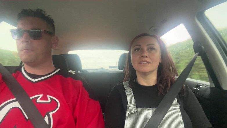 Lustful Libertines: Taksówka podróż siusiu desperacja