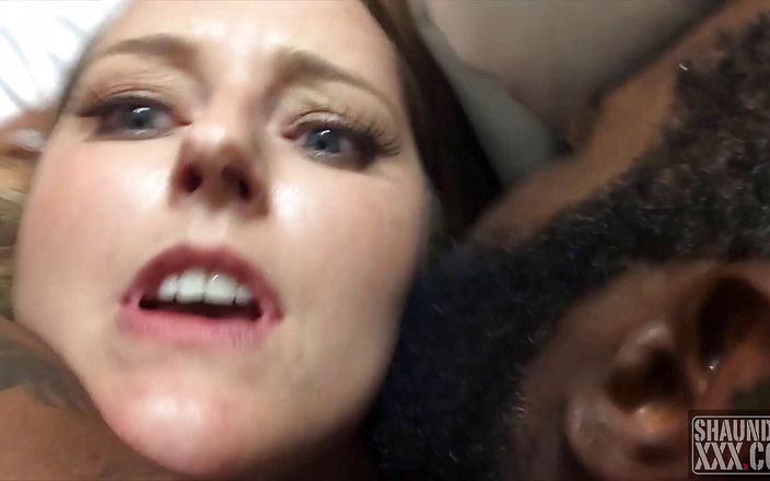 Shaundam: Interracial selfie sex