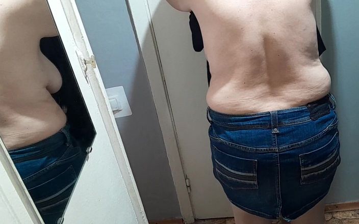 Lesbian-candys: Ik masturbeer tot de seks van mijn lesbische vriendinnen