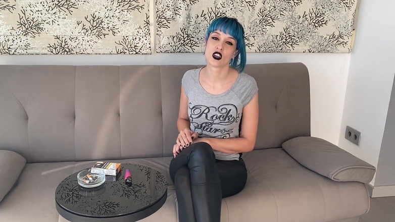 Candystart Videos: Joi terwijl ik rook met aftellen