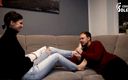 Czech Soles - foot fetish content: &amp;quot;Le premier adoration des pieds de Nikola de sa vie !&amp;quot;