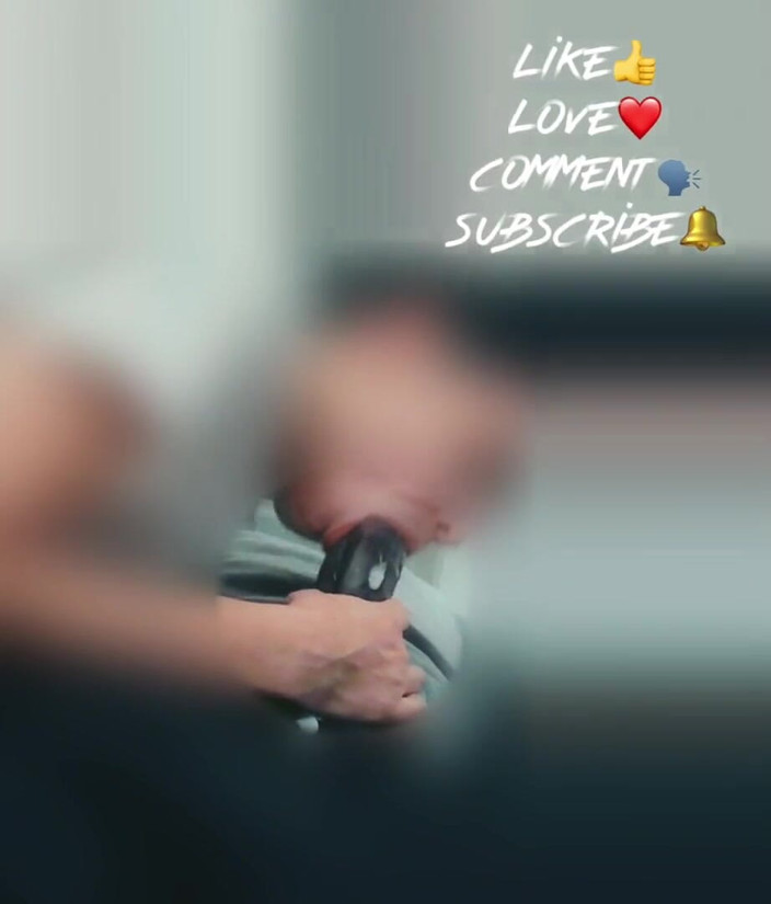 Purge_her: Thổi kèn khi chơi cuộc gọi của nhiệm vụ