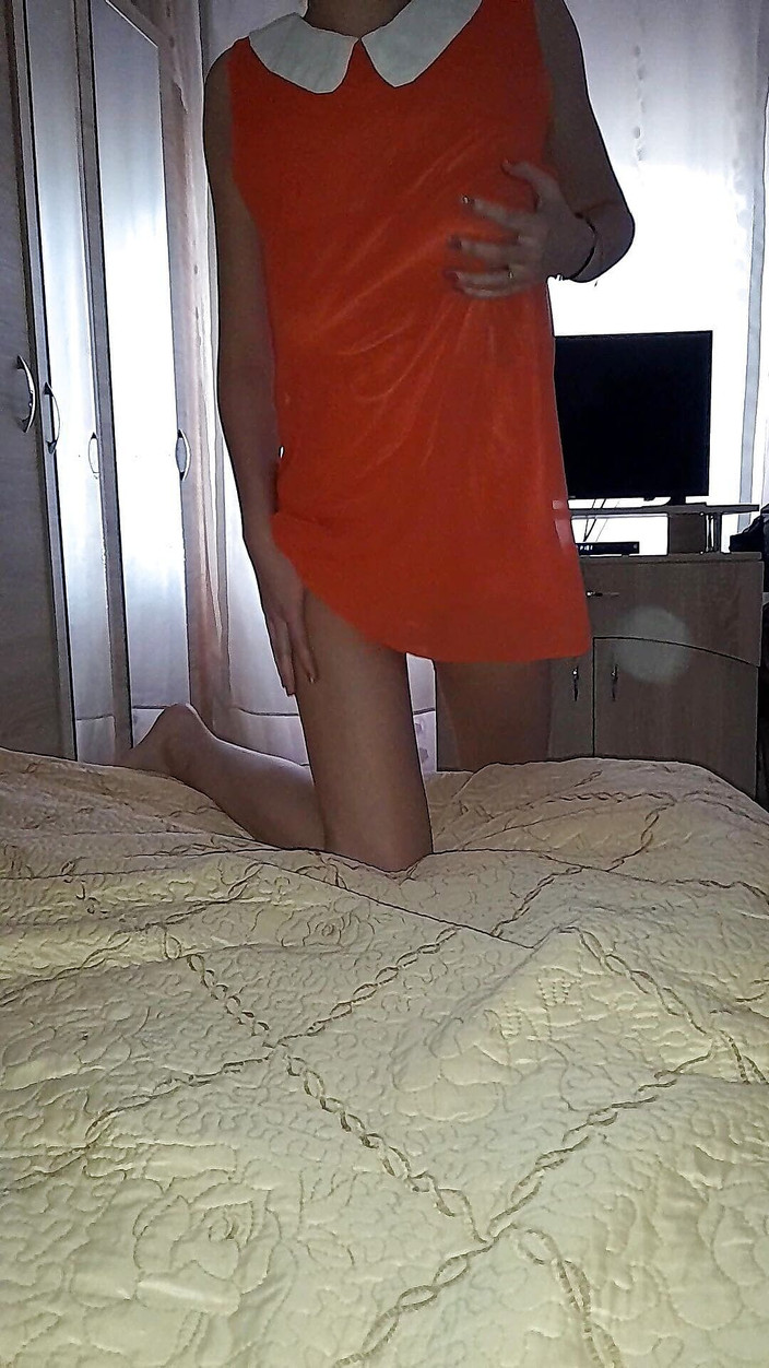 Audrey: La moglie traditrice arriva con la sborra dal suo amante...