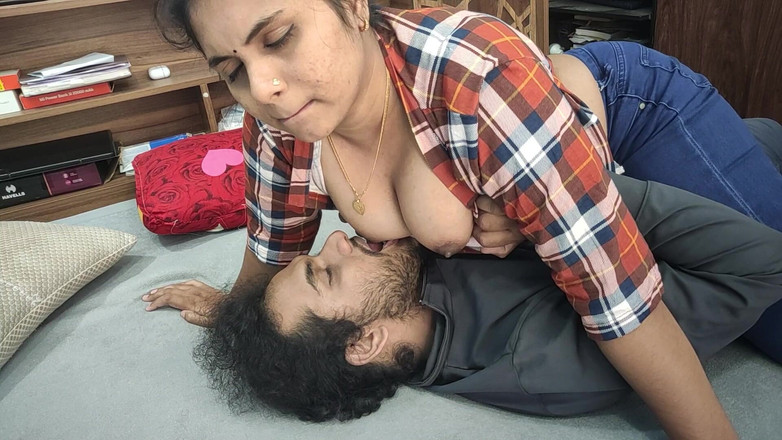Vaishnavysharunraj: Cặp đôi Mallu ngực nóng bỏng bú lãng mạn, cặp đôi Ấn Độ bú...