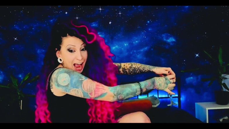 Marta Katze: Meow Moment From My Fucking Birthday Stream