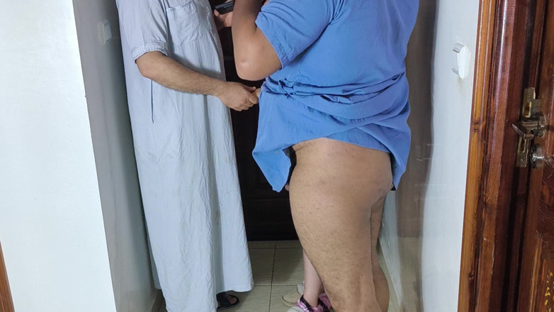 Arabic wife cuckold: Arab Ganbang Saudien Wife Shared My Wife with My Best...