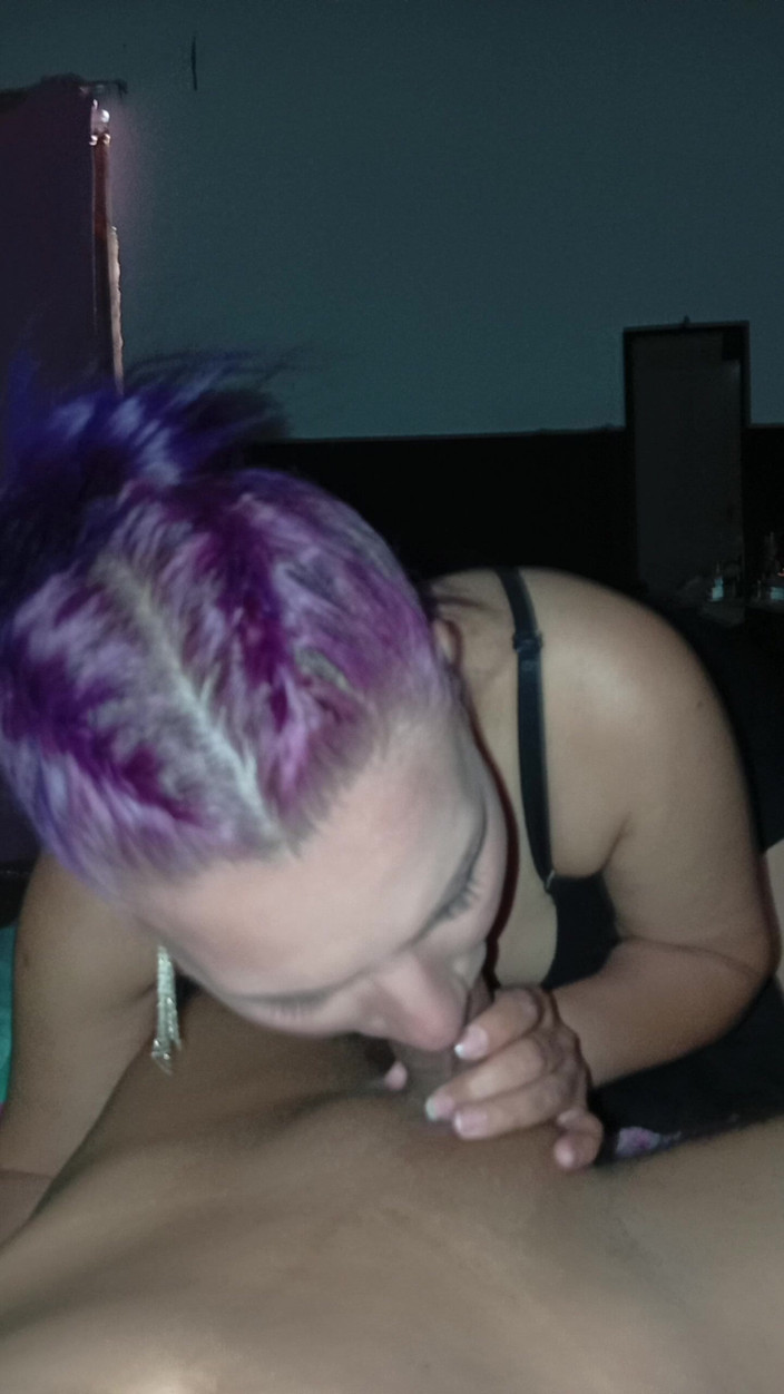 VioletOffer97: I Squirt on Top of a Young Cock