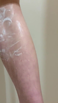I shave my pussy in the shower in front of my boyfriend