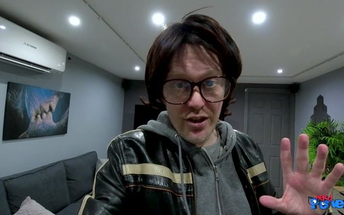 Nerd Pervert: Luna Doom - gotický sací stroj