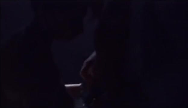 My MILF: Curvă sexy cu sâni mari în pat futând o pulă tare