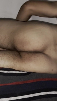 하룻밤 사이에 떠난 멋진 엉덩이 섹시한 여친