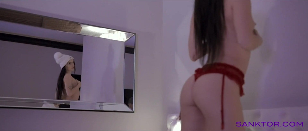 SANKTOR: Teen with small tits is masturbating
