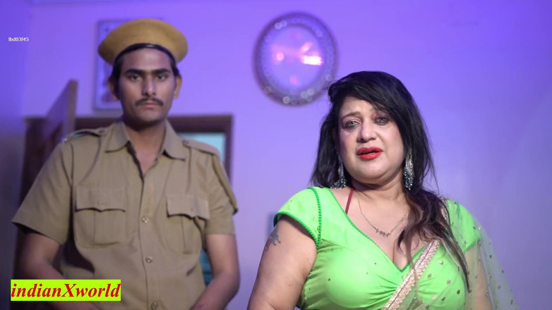 Indian Xshot: Gorgeous Girl Sudden Sex with Hotel Guard! Amazing Hot Sex