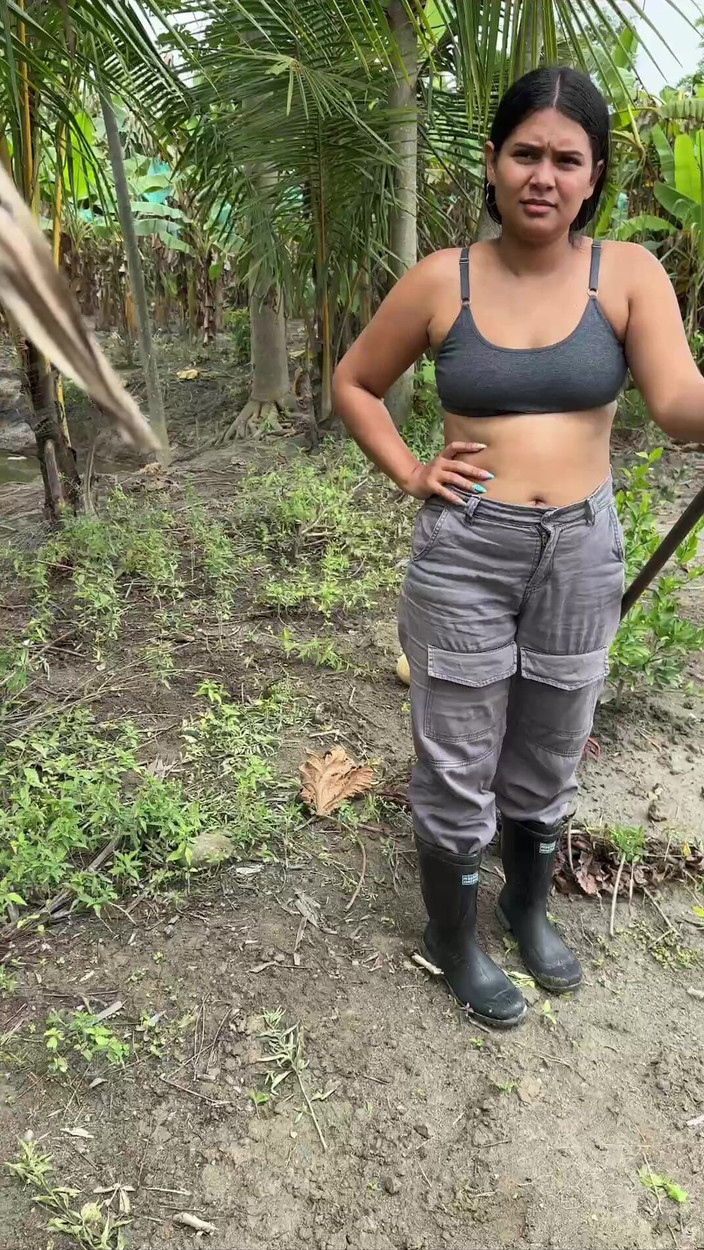 EMY_AND_JONH: Il nobile contadino fa accordo con il lavoratore