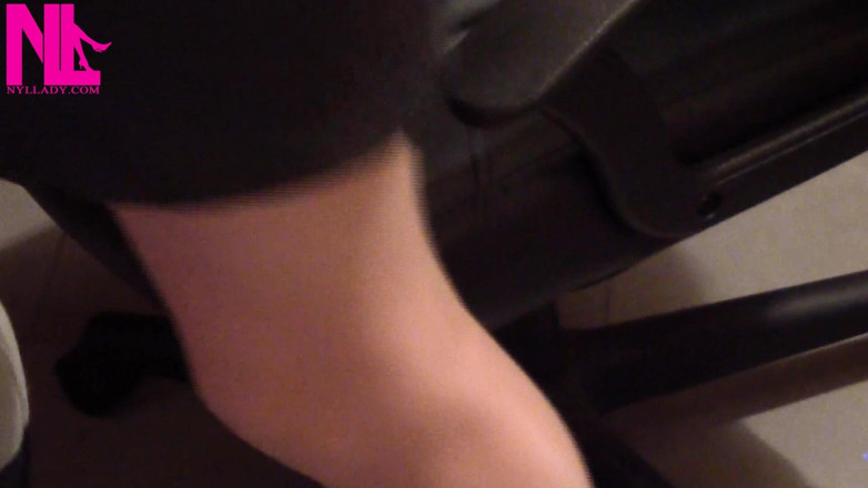 Nyllady: Nyllady Putting on Legcast Tutor on Her Hosed Feet