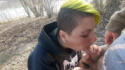 bekycarril: Göllerde açık havada oral seks ve ağzına boşalma ve yutma