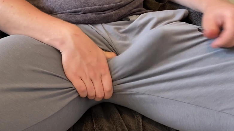 Lucas Nathan King: Mains libres, gémissements bruyants dans un pantalon | Éjaculation énorme | Un homme bruyant...