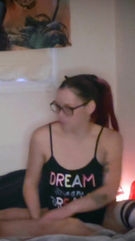 Taťkova dobrá holka, holka snů. Stříkej do mě !! Vím, že chceš !!