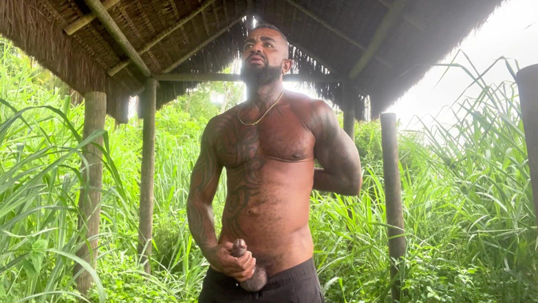 Felipe Nuru: Soil on the Edge of the Lagoon... Ketegangan di udara...
