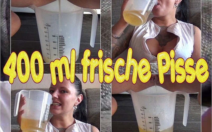 Sinika Skara: Čůrání pure - 400 ml čerstvé chcaní pro mě