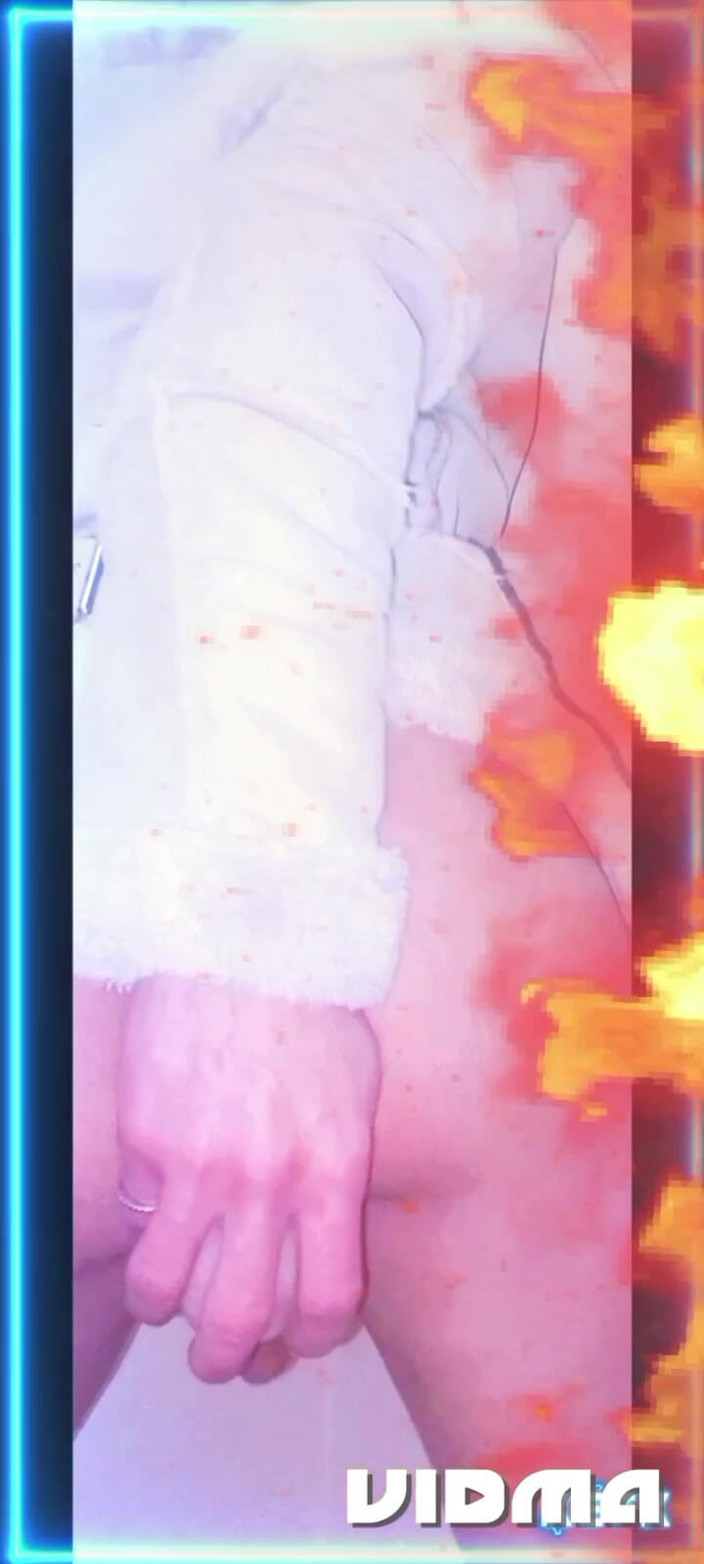 Laratransexualbarcel: Lara masturbare anală