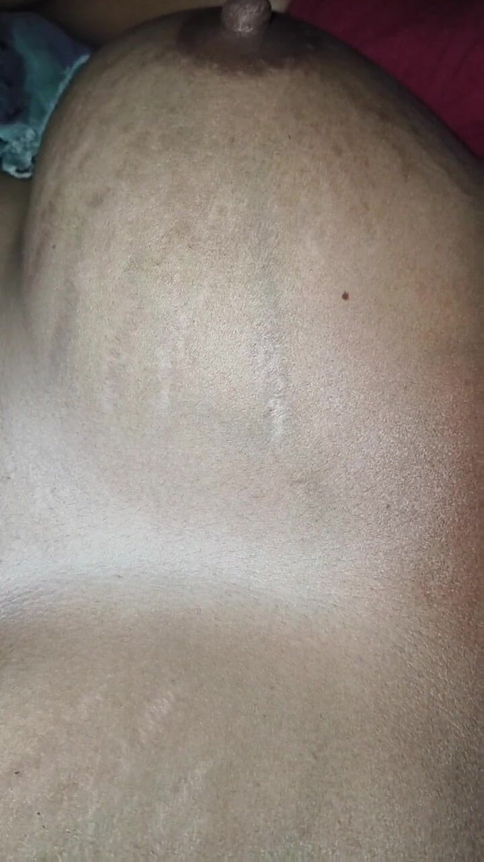 Cpl1: Desi Bhabhi țâțe Masaj soț soției țâțe de masaj