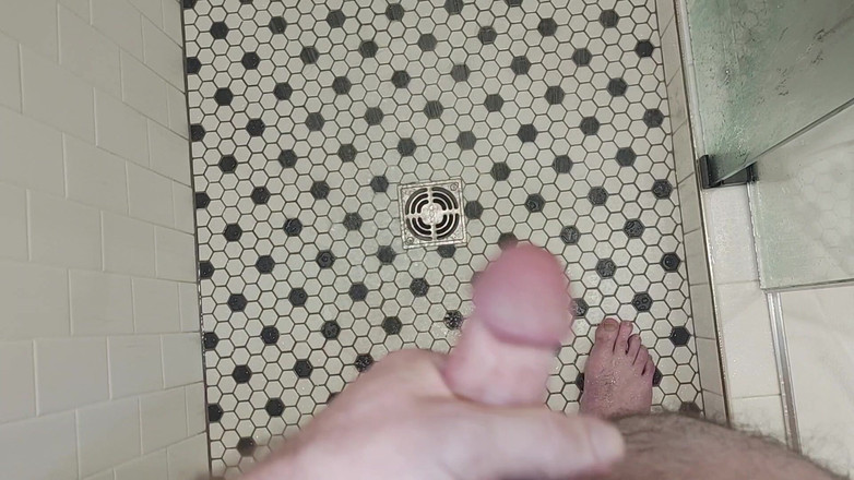 Nerdy Seducer: シャワーブースで一つを擦り出している