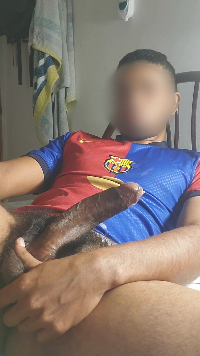 Charlieburrito: Een grote lul masturberen