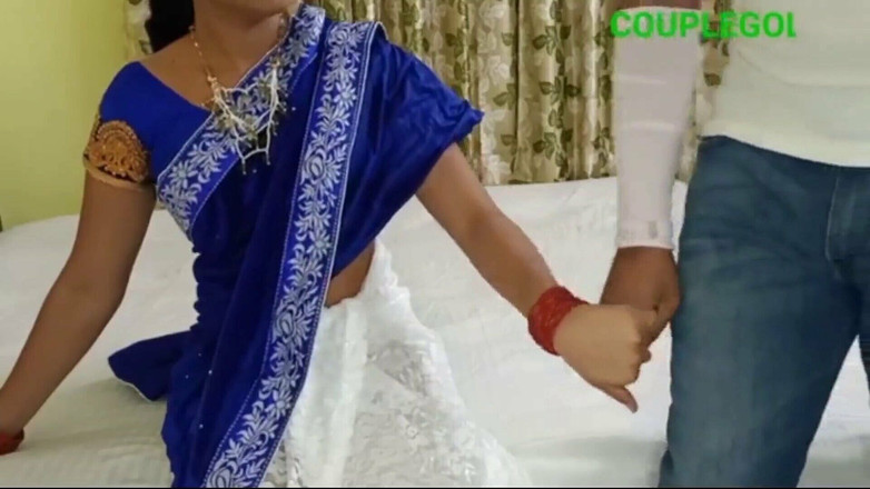 Sexy Komal: Baldız ve kayınbiraderi bugün havasında değil