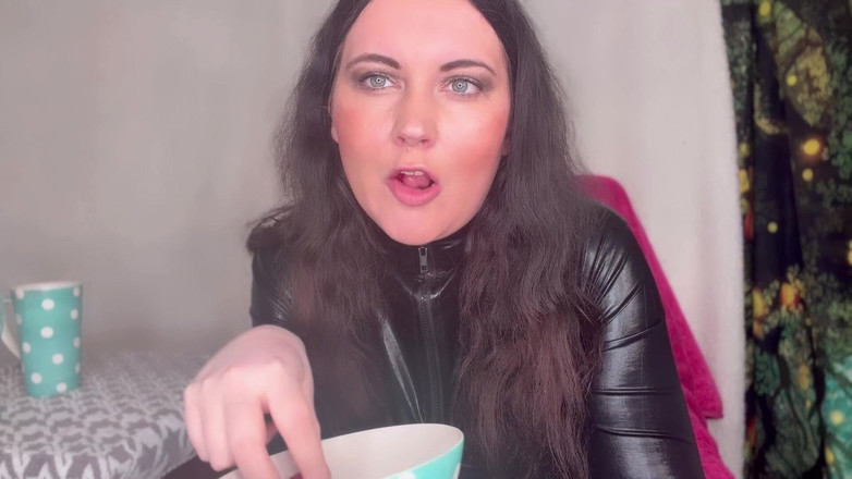 MissFFW: Fräulein Ffw Asmr isst Himbeeren