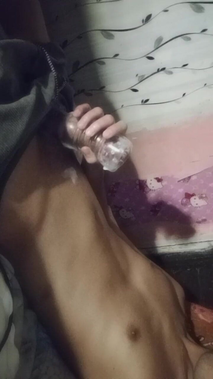 Sunflower Baby 69: Bermain dengan Mainan Seks