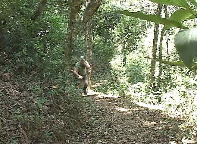 Bareback TV: Follando a este soldado cachondo