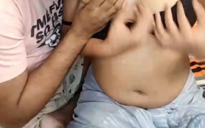 Your Sofiaa: Mătușă indiană gata să ia pula, partea 4