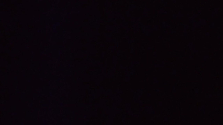 Skyy: Oh nee!! Stiefvader trekt mijn slipje naar beneden en neukt...