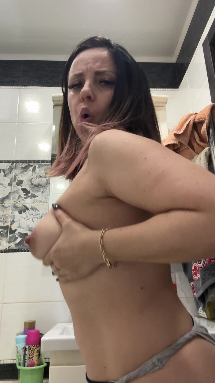 LarisaCum: リラックスできるボールマッサージはいかがですか?